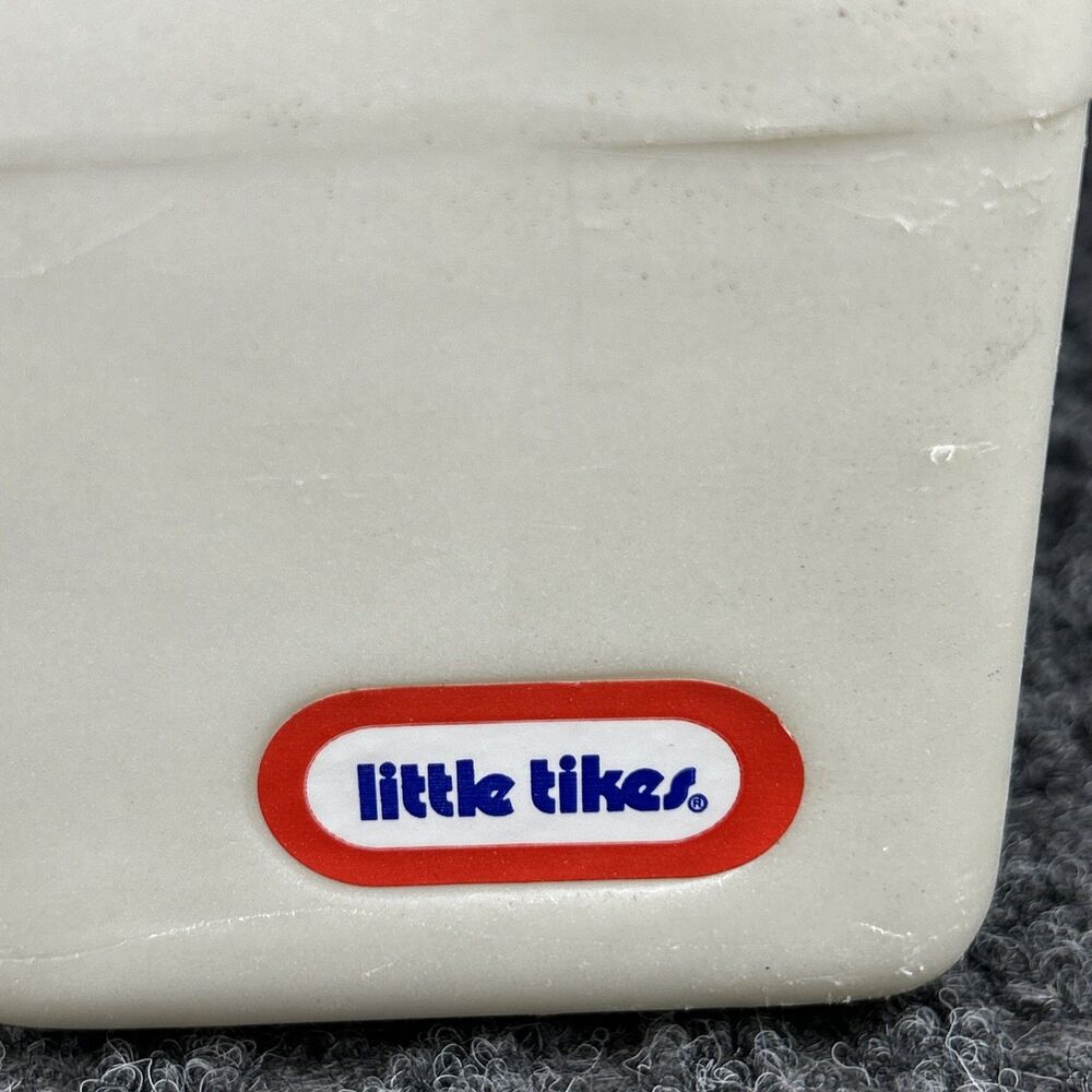 Vintage 1985 Little Tikes Tykes Step Stool Blue & White USA Made 11.5"x9.5"x7.5" - Picture 8 of 13